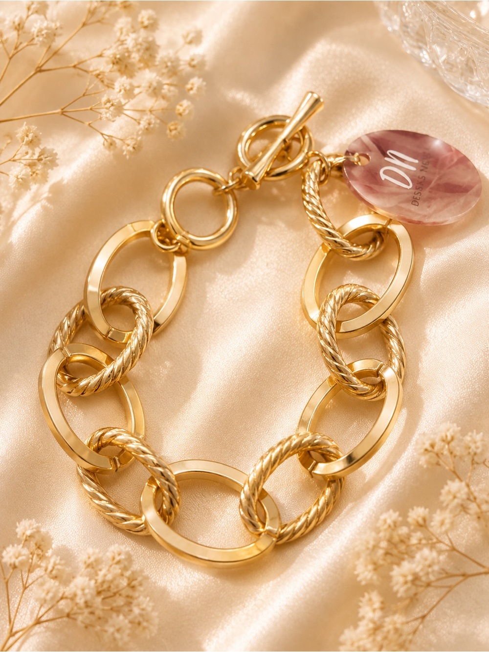 Gold Toggle Chain Bracelet - Elegant Women's Jewelry